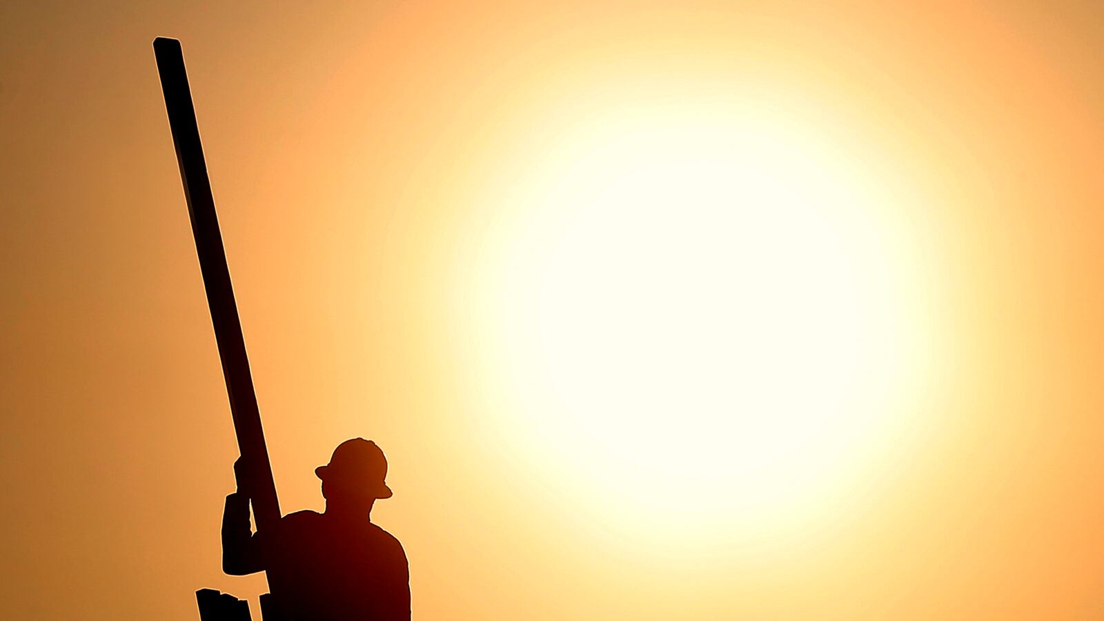 cheats/2013/06/29/heat-wave-scorches-west-coast/130629-hot-west-cheat_mwmvpj