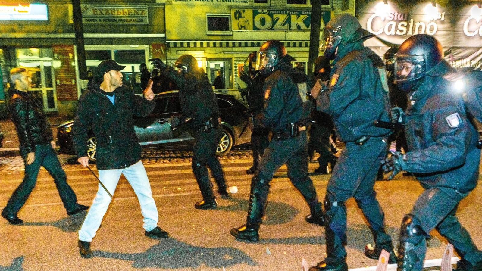 cheats/2014/10/08/12-kurds-dead-in-turkish-protests/141008-turkey-protest-cheat_p3ecc9