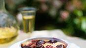 articles/2010/07/27/clafoutis-recipes-the-5-best-fruit-recipes/whitman-salkin-clafoutis_114753_fmjlkw
