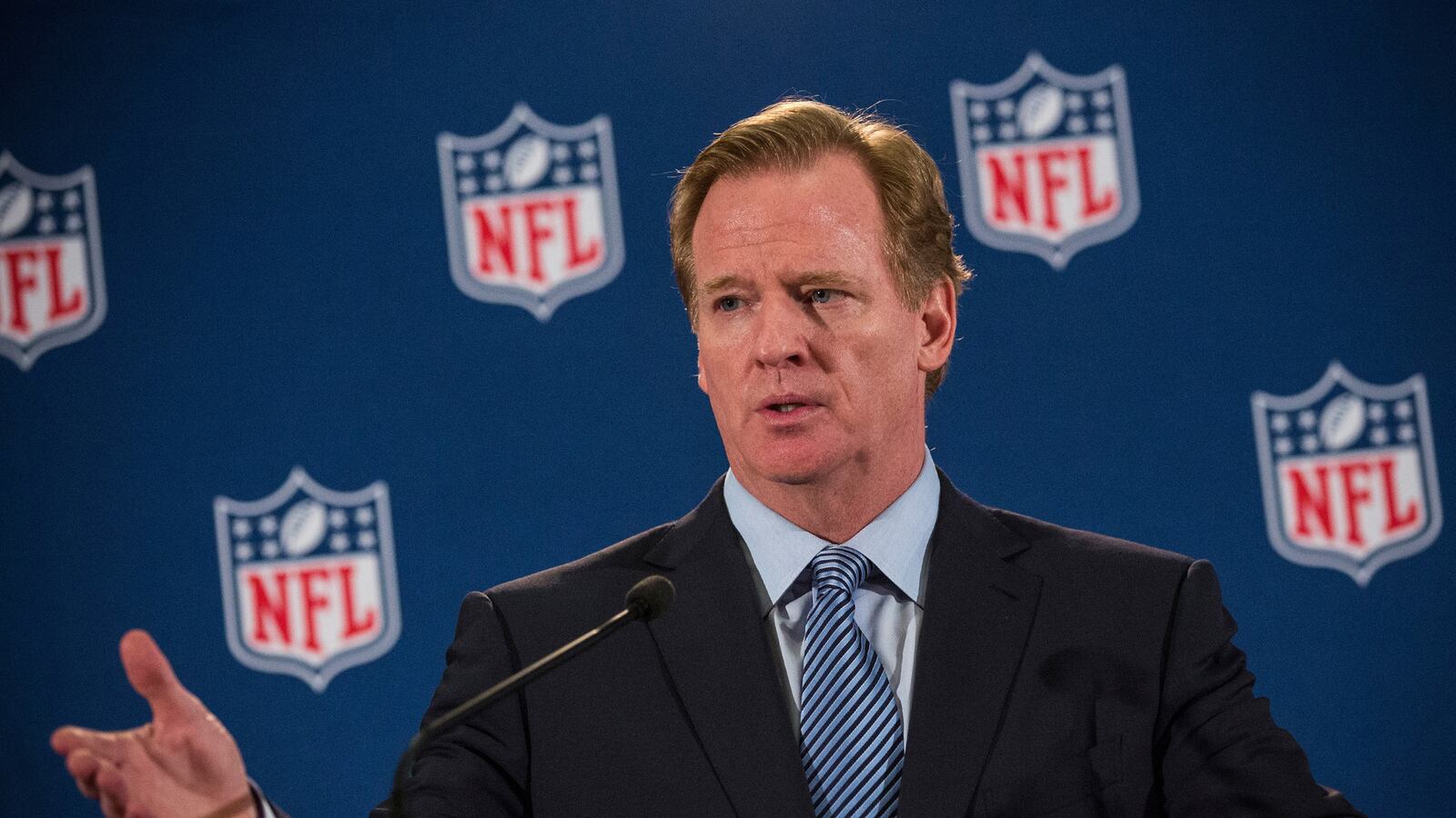 articles/2014/11/30/why-the-nfl-keeps-getting-away-with-it/141130-barnicle-roger-goodell-tease_fxholx