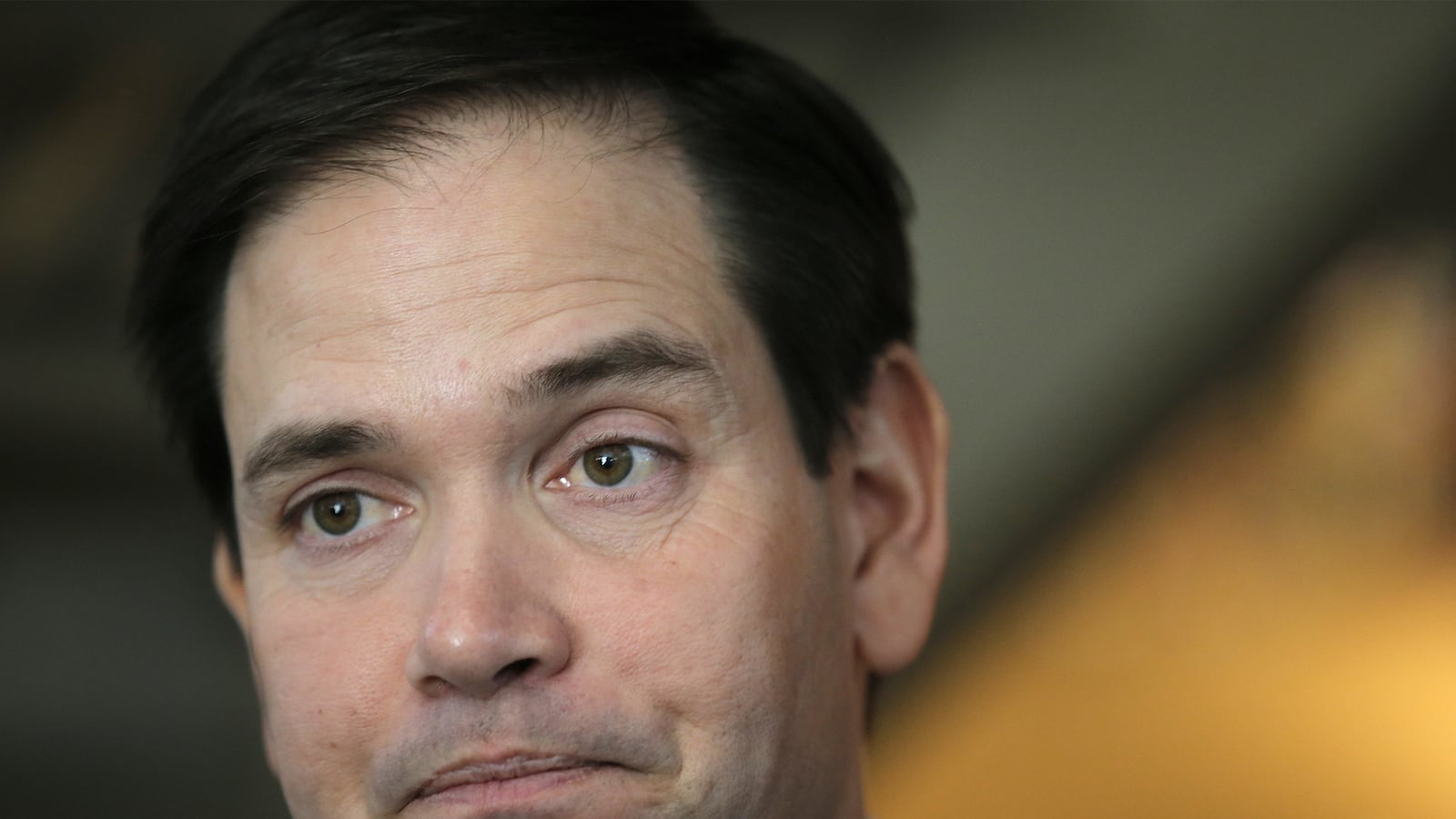 articles/2016/02/28/how-pro-trump-white-nationalists-tried-to-play-smear-the-queer-with-rubio/160227-swin-rubio-supremacists-tease_w4ycft