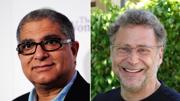 articles/2011/10/25/deepak-chopra-and-leonard-mlodinow-debate-big-questions/war-of-worldvies-chopra_styh5t