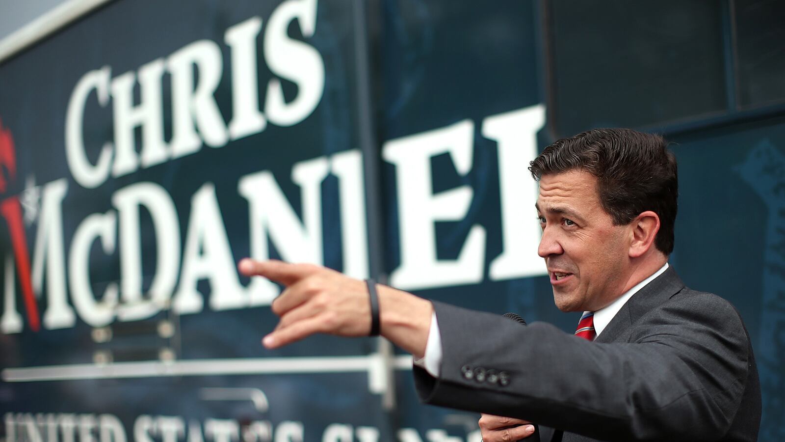 articles/2014/06/24/the-mississippi-republican-s-african-american-voter-intimidation-question/140623-jacobs-miss-tease_xzovnp