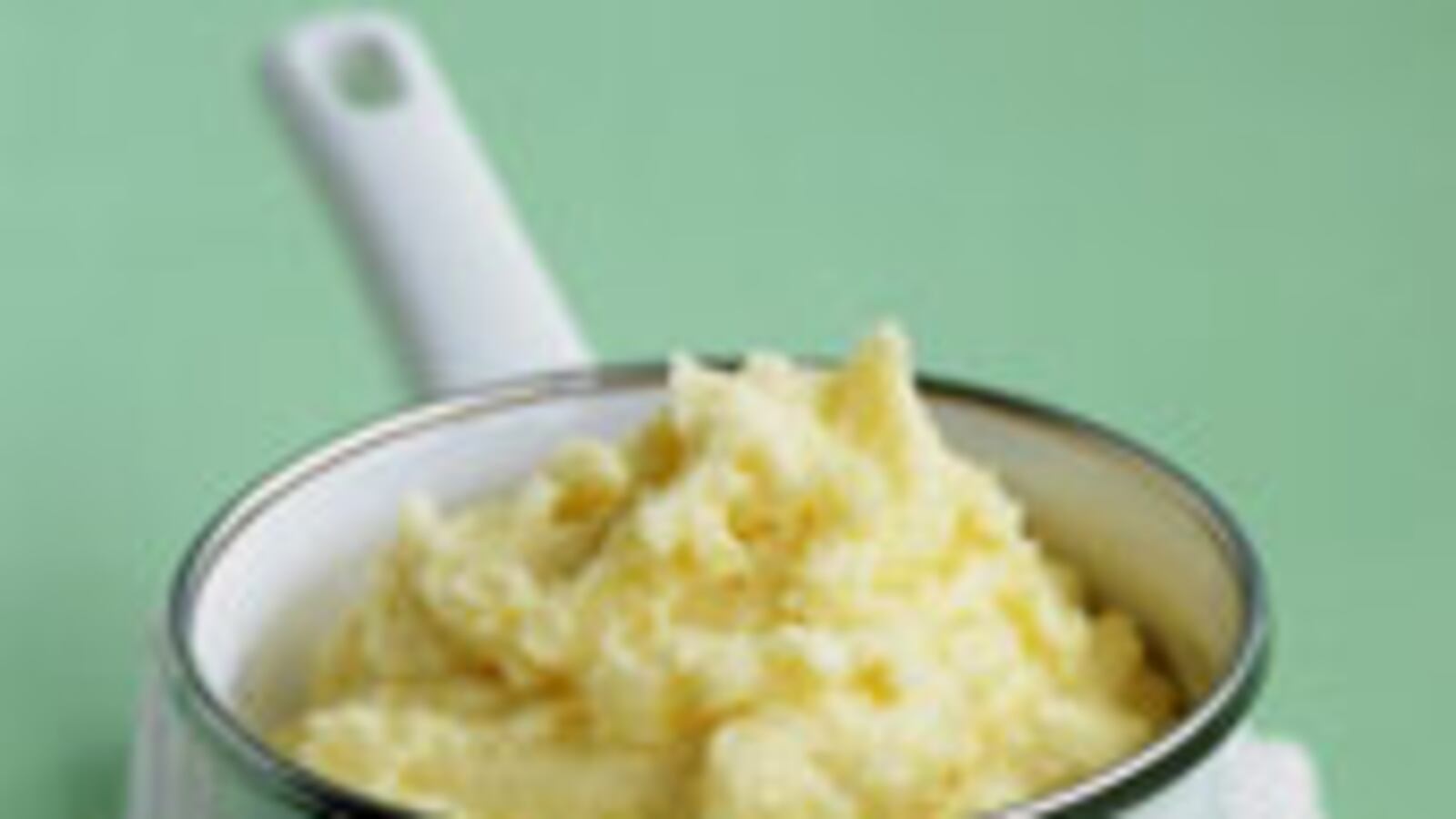 articles/2009/10/20/comfort-food-mashup/mashed-potatoes_57519_geaj89