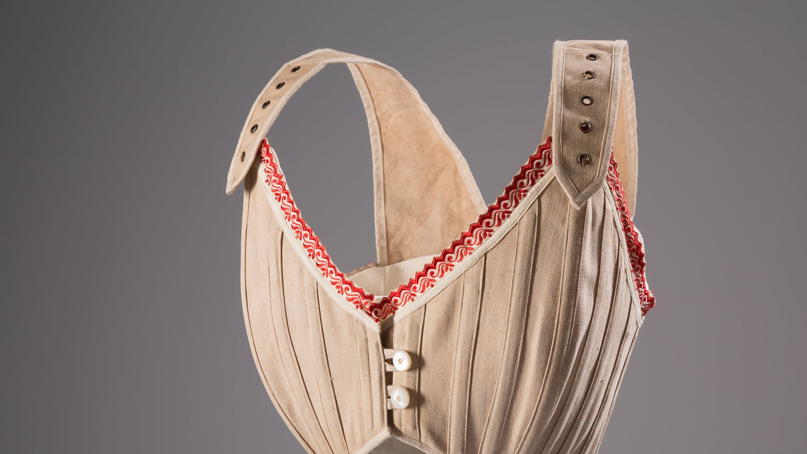 articles/2014/06/05/what-lies-beneath-how-lingerie-got-sexy/140604-lingerie-embed-3_fz9owf