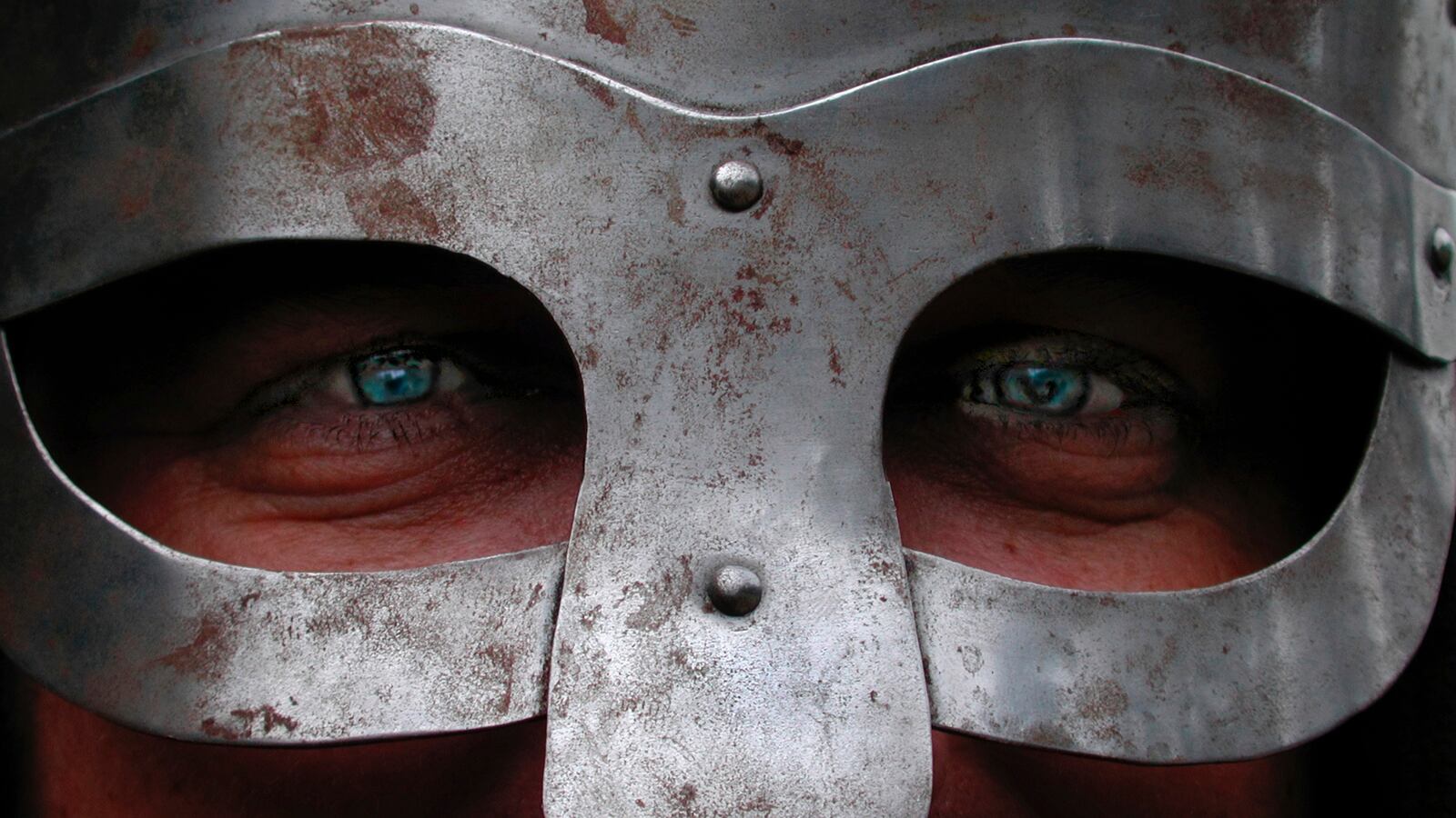 articles/2014/03/19/every-viking-fact-is-wrong/140318-hines-viking-tease_lz4lyi