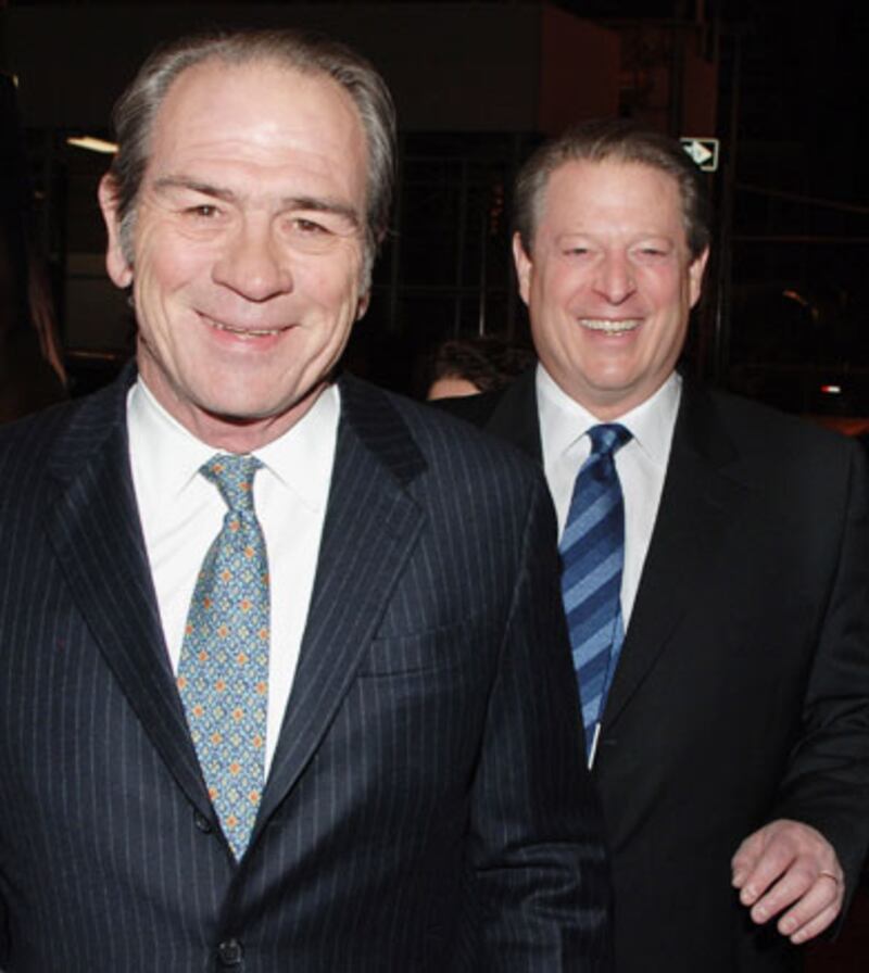 galleries/2009/08/25/famous-roommates/famous-roommates---jones-gore_lhyour