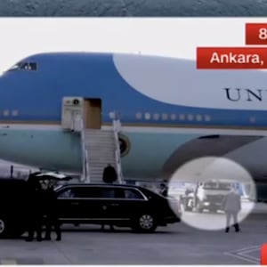 Kaitlan Collins discusses Trump's getaway plan on CNN.