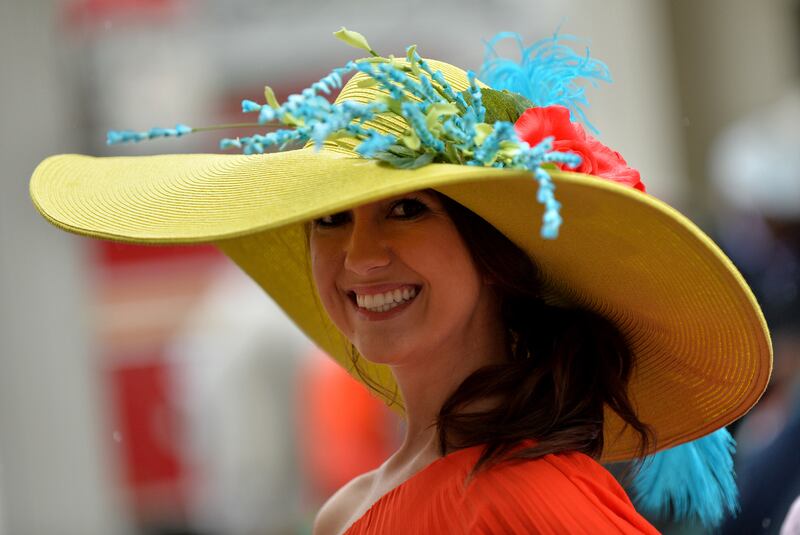 galleries/2013/05/05/hats-of-the-kentucky-derby-from-elegant-to-whacky0/derby-hats-10_xrkymn