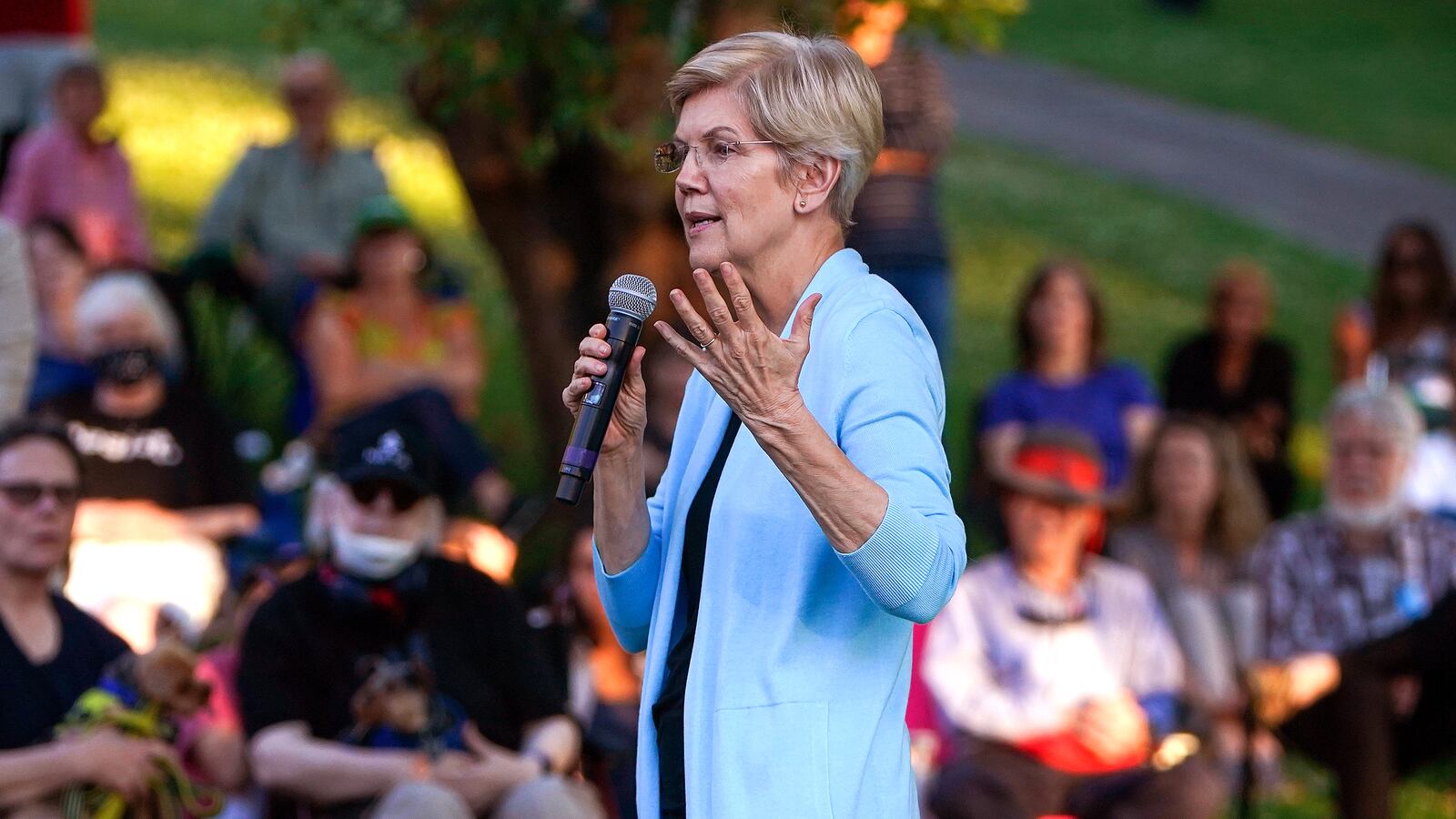 220710-youth-voting-warren-tease-01_uqlepr