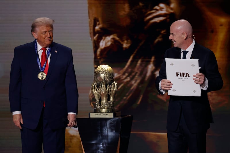 Trump receives the FIFA Peace Prize