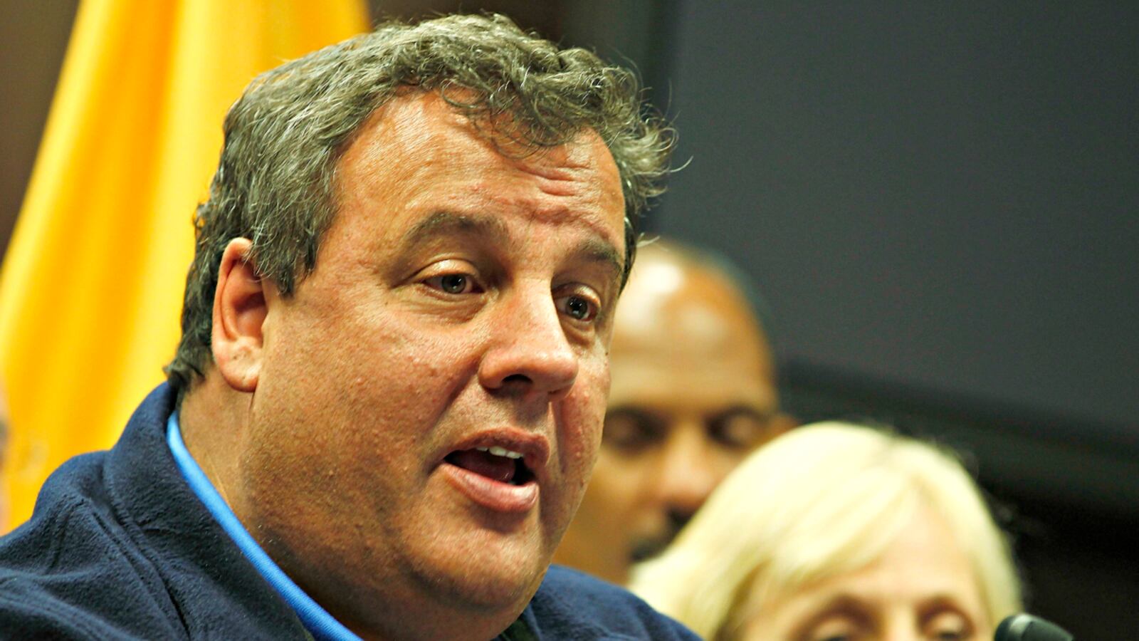 cheats/2012/10/30/christie-jersey-shore-icons-destroyed/chris-christie-shore-comments-cheat_z2vanx