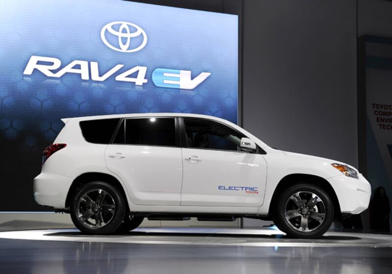 galleries/2010/11/19/la-auto-show/la-auto-show---toyota-rav-4_wq0wy0