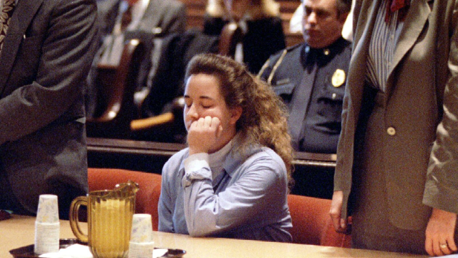 Susan Smith (center)