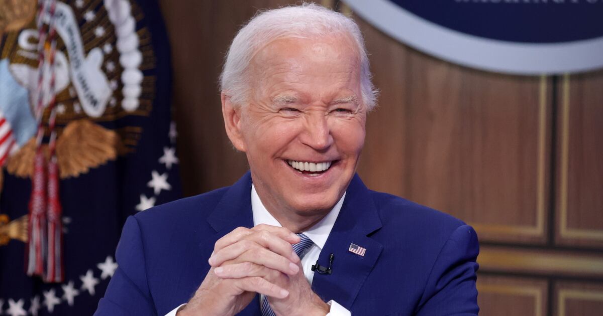 Biden Uses Cover of Trump Inauguration to Pardon His Family in Final ...