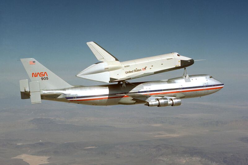 galleries/2012/07/18/space-shuttle-enterprise-icon-of-1970s-unstylish-design-photos/1970s-design-shuttle-3_lzh6xa