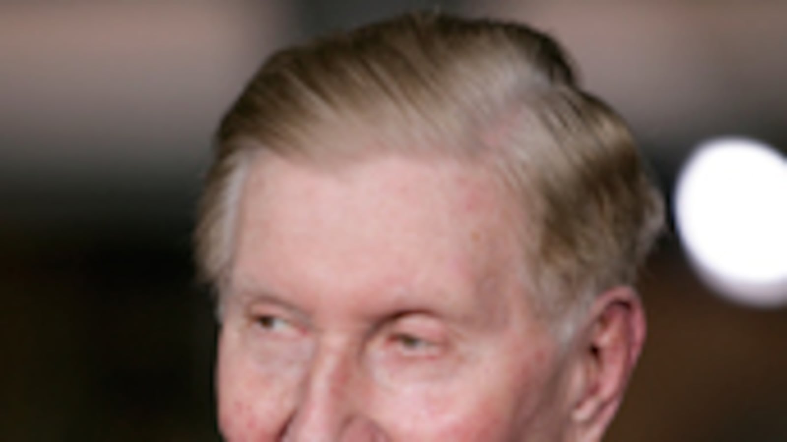 articles/2010/07/20/sumner-redstone-tries-to-get-peter-lauria-to-tell-him-the-electric-barbarellas-leak/lauria-redstone-witch-hunt_114641_wsu1lj