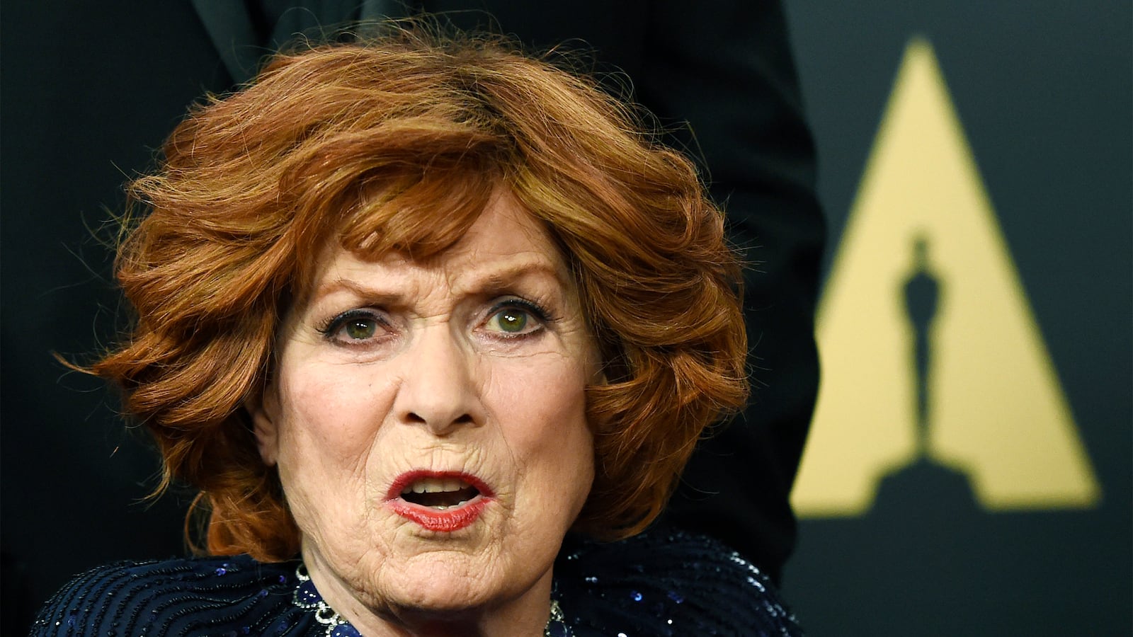 cheats/2015/10/24/screen-legend-maureen-o-hara-dies-at-95/151024-maureen-ohara-cheat_nue499