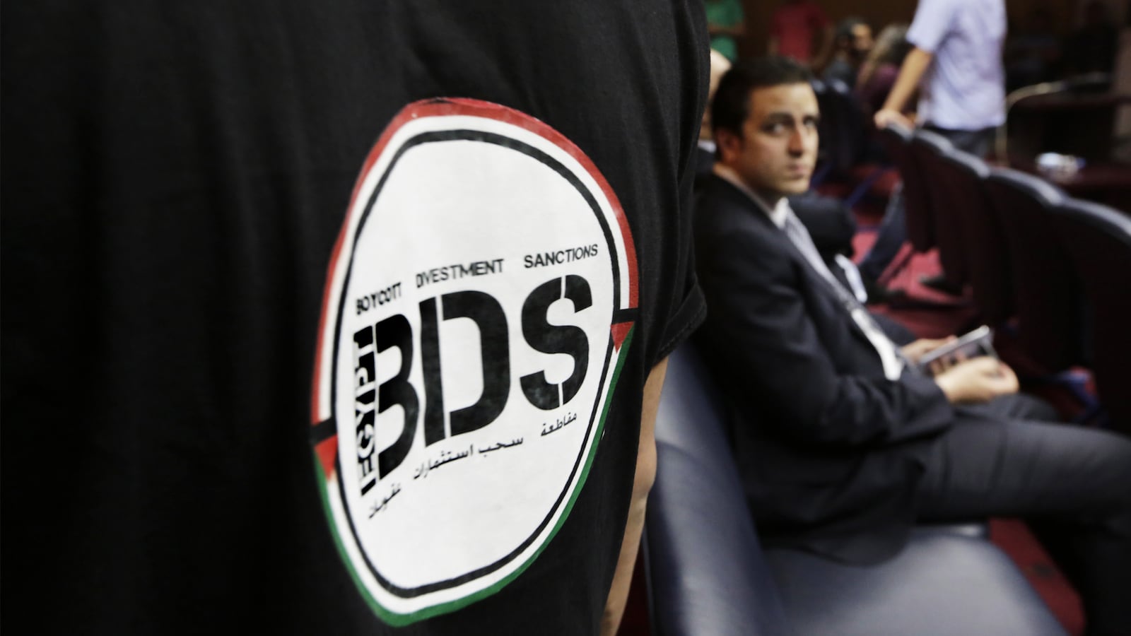 181217-McNamara-express-texas-tease_c0ojmz