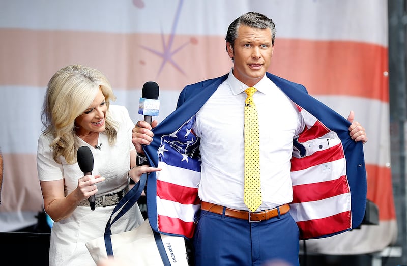 FOX anchor Pete Hegseth and meteorologist Janice Dean are on stage as Phil Vassar performs on "FOX & Friends" All-American Summer Concert Series on July 19, 2019 in New York City.