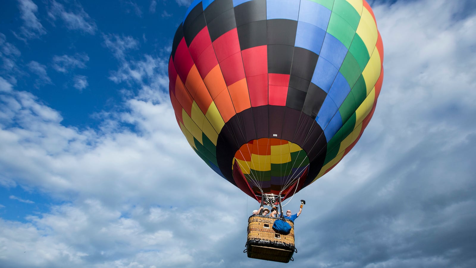 170716-rogers-ballons-01_yqrcle