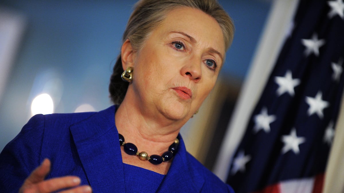 cheats/2012/10/25/clinton-unlikely-to-stay-at-state/clinton-interview-wsj-cheat_wytc5j