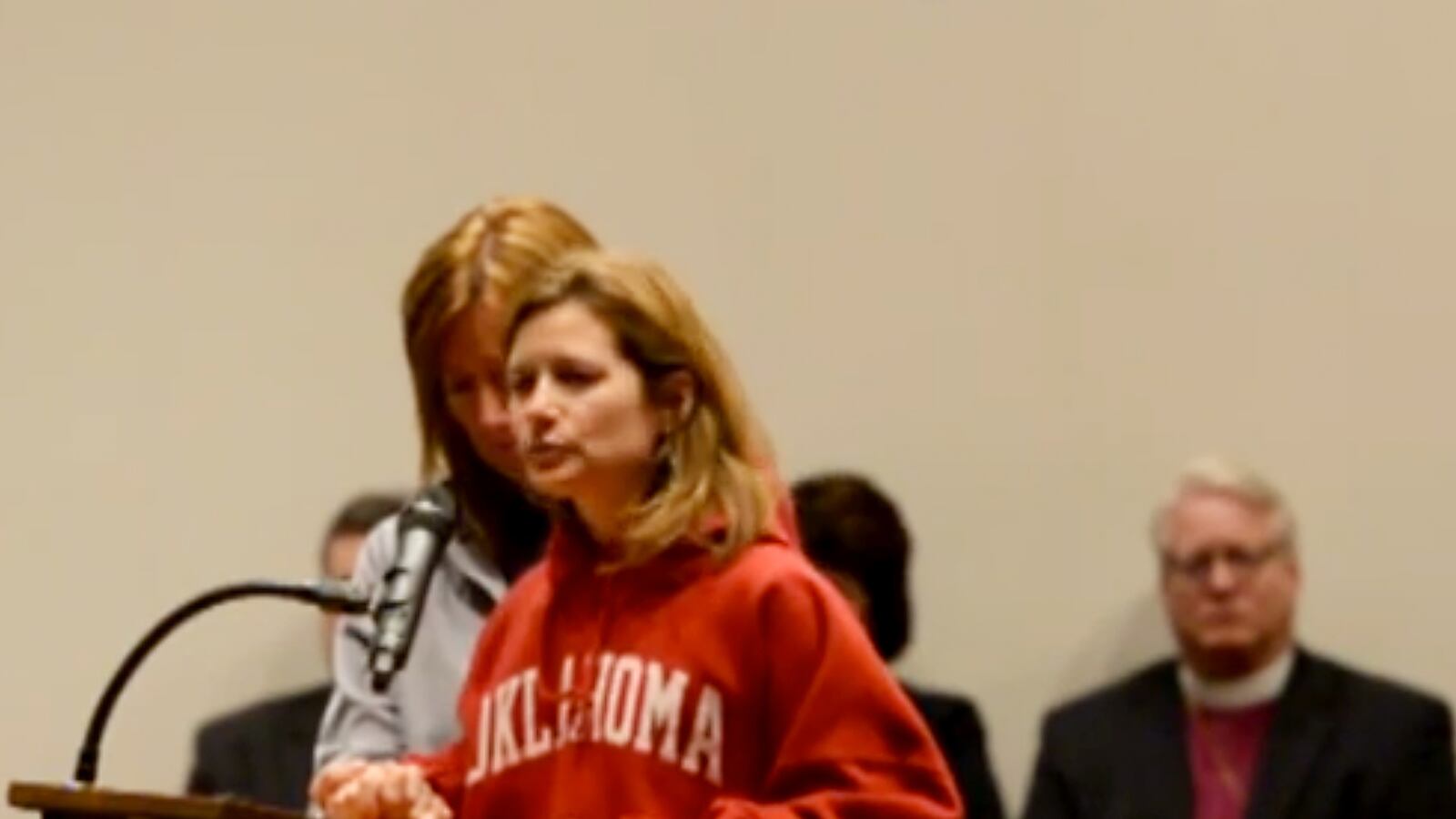 cheats/2014/04/14/mother-of-kansas-victim-speaks/140414-kansas-vigil-cheat_sxz6nh