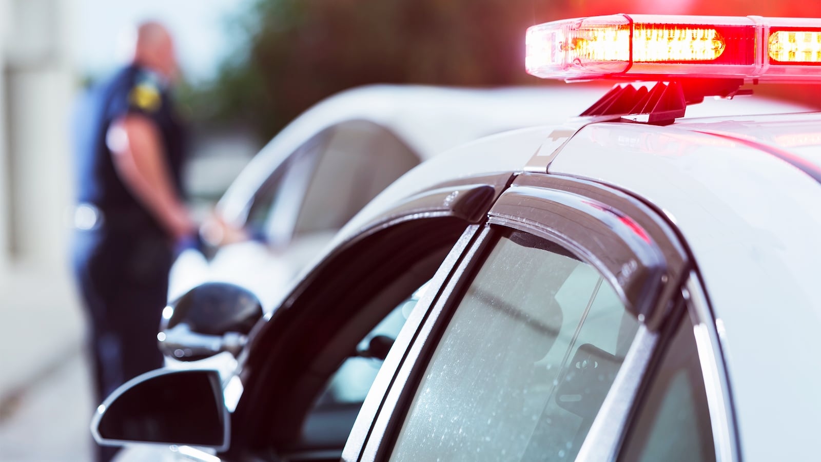 180617-de-la-hoz-trump-immigration-her-2_hzbzm6