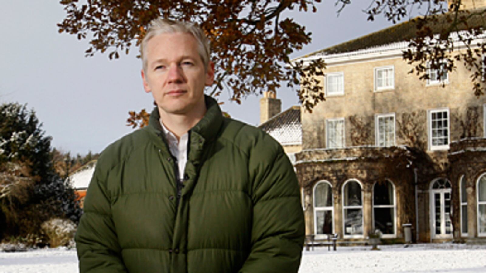 cheats/2010/12/26/assange-signs-15m-book-deal/assange-payday_odrwoy