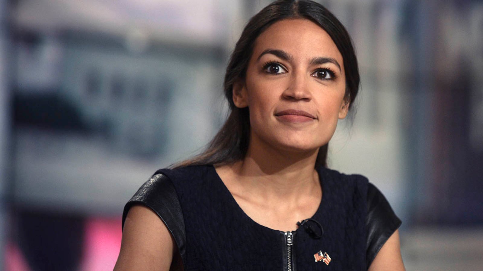 180703-resnick-Alexandria-Ocasio-Cortez-tease_lsv0ty