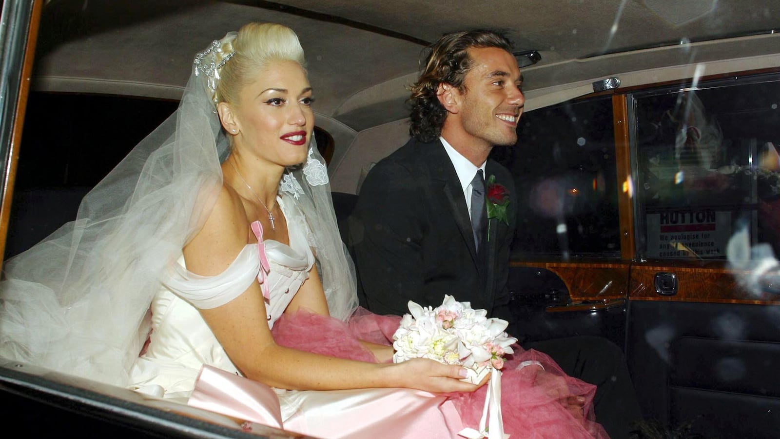 articles/2014/05/07/here-comes-the-bride-in-flaming-red-two-centuries-of-colorful-wedding-dresses/140507-wedding-foreman-tease_ietzmh