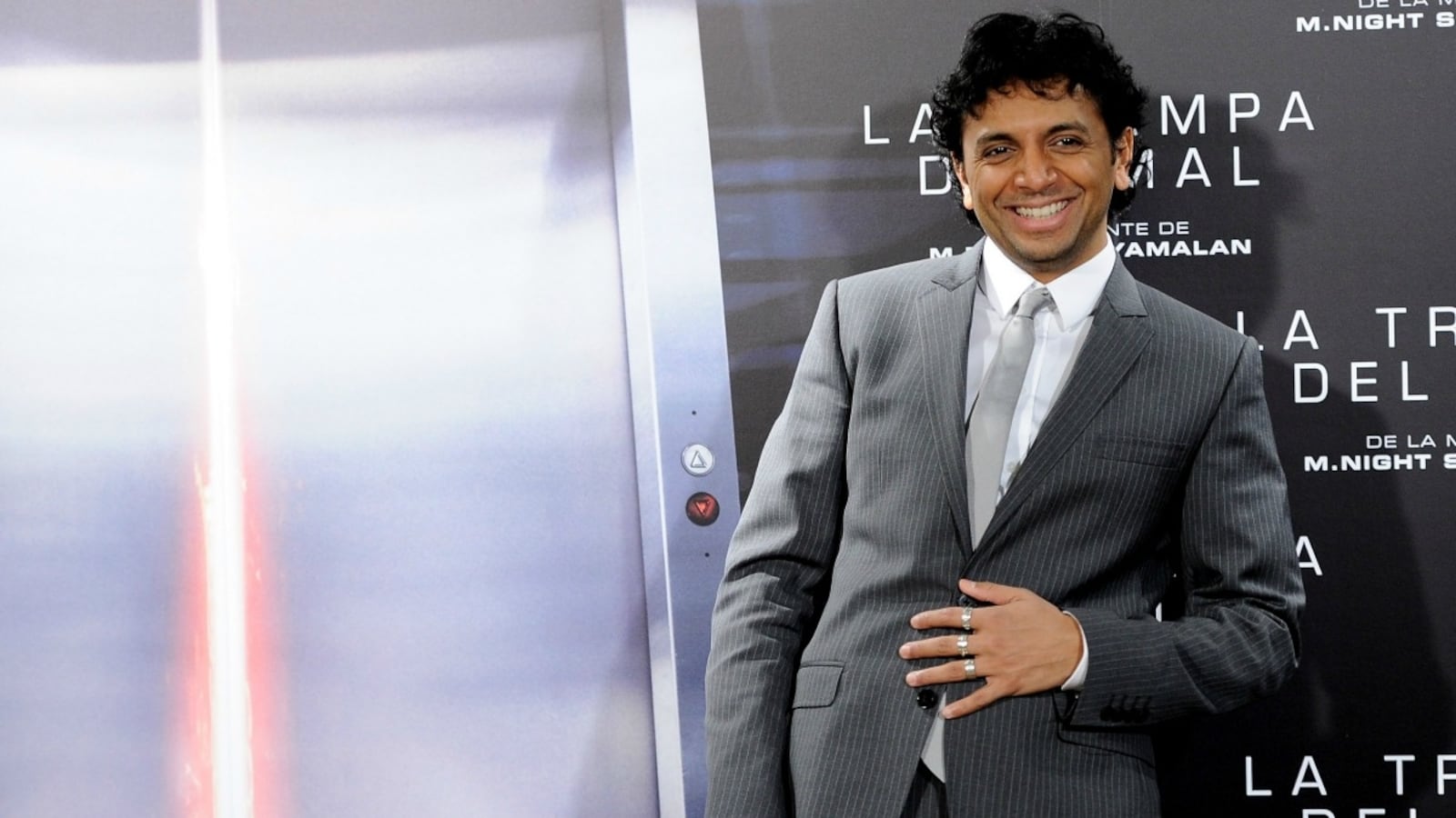 cheats/2013/06/12/m-night-shyamalan-ghostwrote-she-s-all-that/shyamalan-cheat_ckgk64