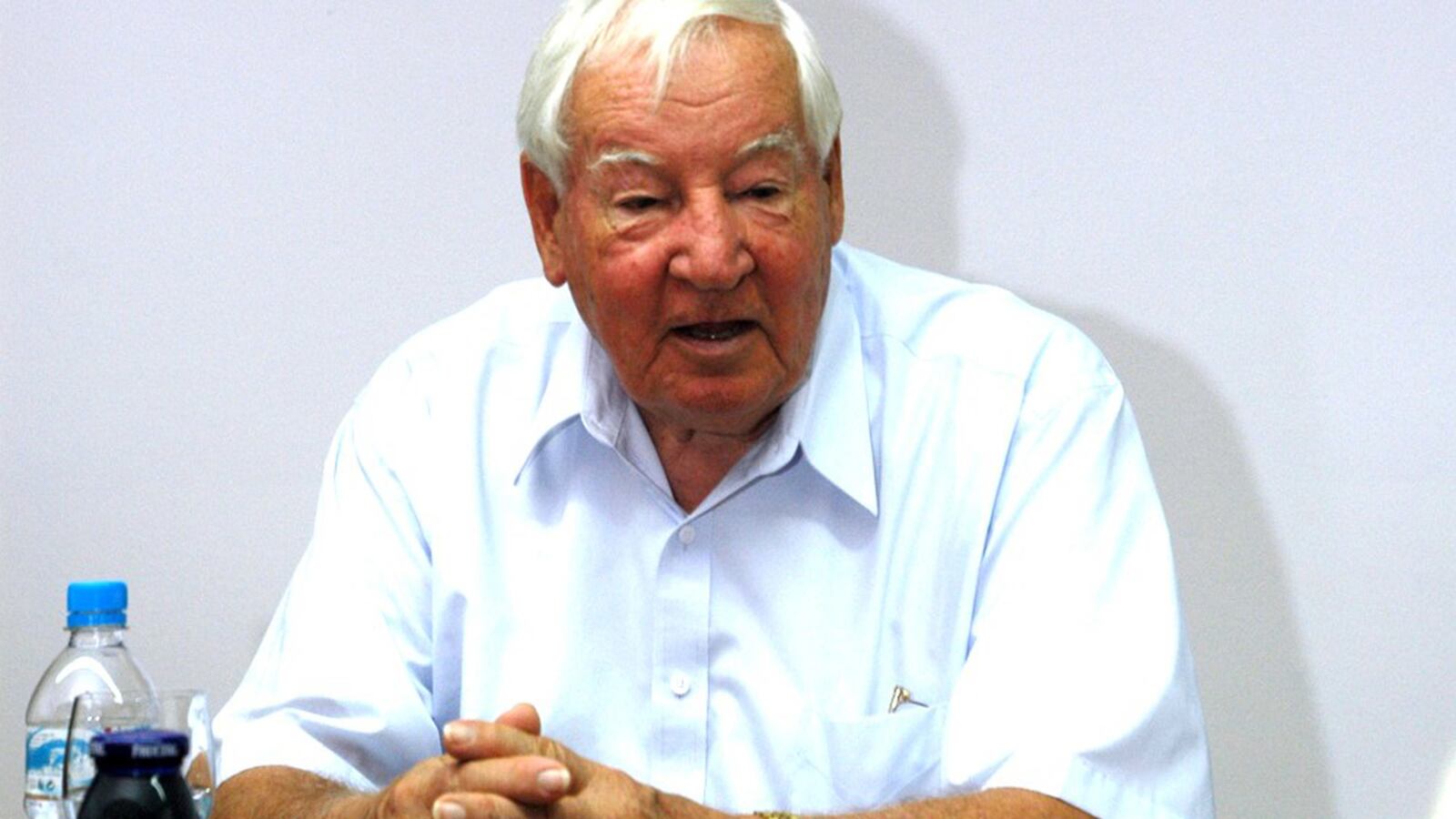 cheats/2016/08/30/father-of-the-747-passes-away/160831-jow-sutter-747-cheat_jmrwer