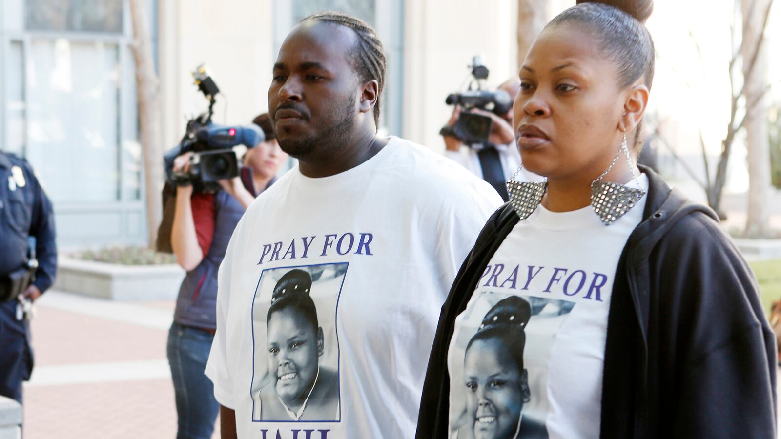 cheats/2014/01/06/jahi-mcmath-released-from-hospital/140106-jani-release-cheat_vvaptd