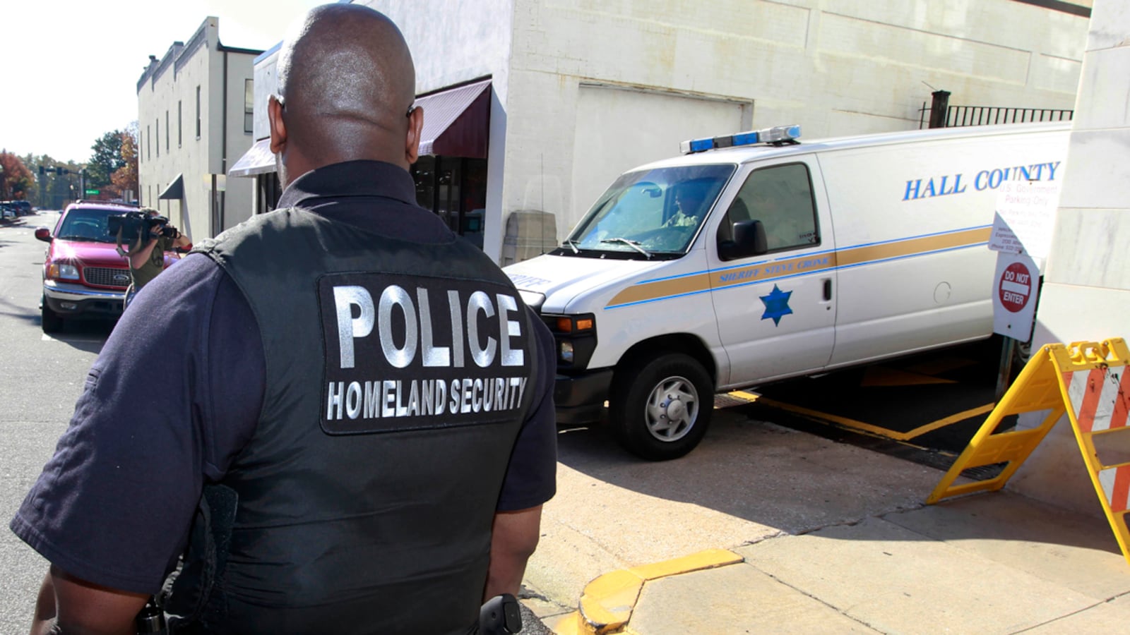 articles/2011/11/03/georgia-terror-plot-s-scary-roots-in-far-right-fringe/georgia-terror-plot-avlon_fwc45g