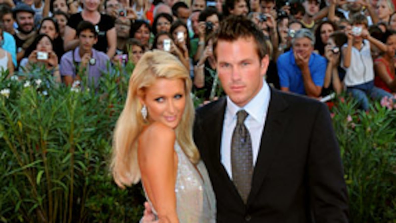 cheats/2010/04/16/paris-hilton-splits-with-boyfriend/venice-film-festival---paris-hilton-and-reinhardt_iizcra