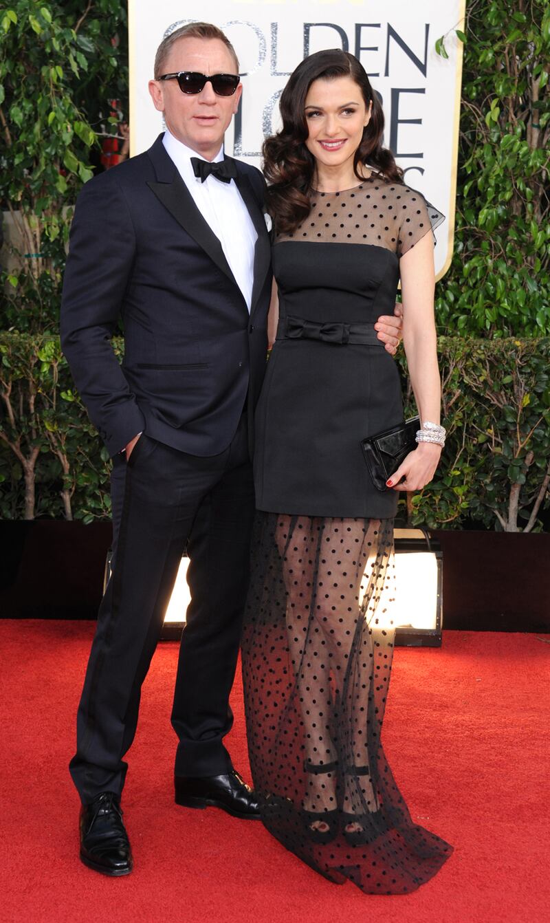 galleries/2013/01/13/best-dressed-at-the-golden-globes-awards-2013-photos/weisz-craig-golden-globes-2013_dt5sp0