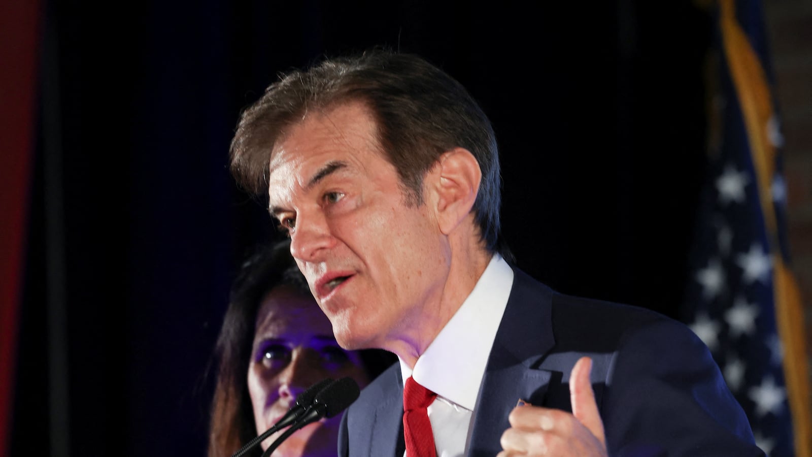 2022-05-18T043450Z_1913556960_RC2G9U9NJ00I_RTRMADP_3_USA-ELECTION-PENNSYLVANIA_kxenfl