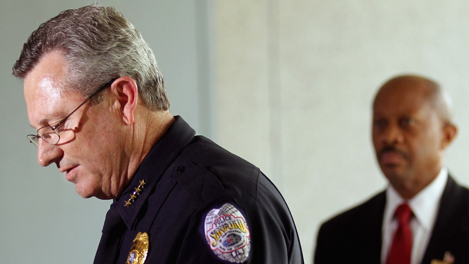 cheats/2012/04/23/sanford-police-chief-set-to-resign/bill-lee-resigns-cheat_xnbm2c