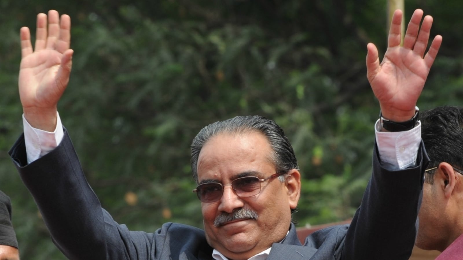 cheats/2012/10/03/nepal-maoist-opens-guerrilla-trail/guerrilla-trail-prachanda-cheat_bydxtb