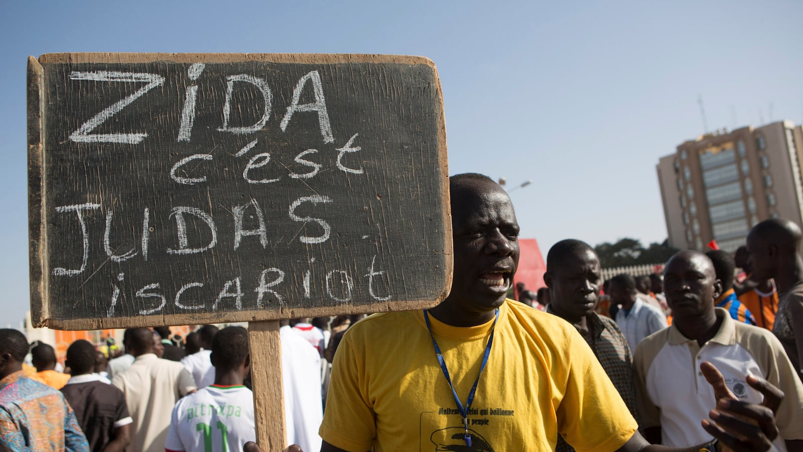 cheats/2014/11/02/thousands-protest-burkina-faso-coup/141102-burkina-faso-cheat_kfowbx