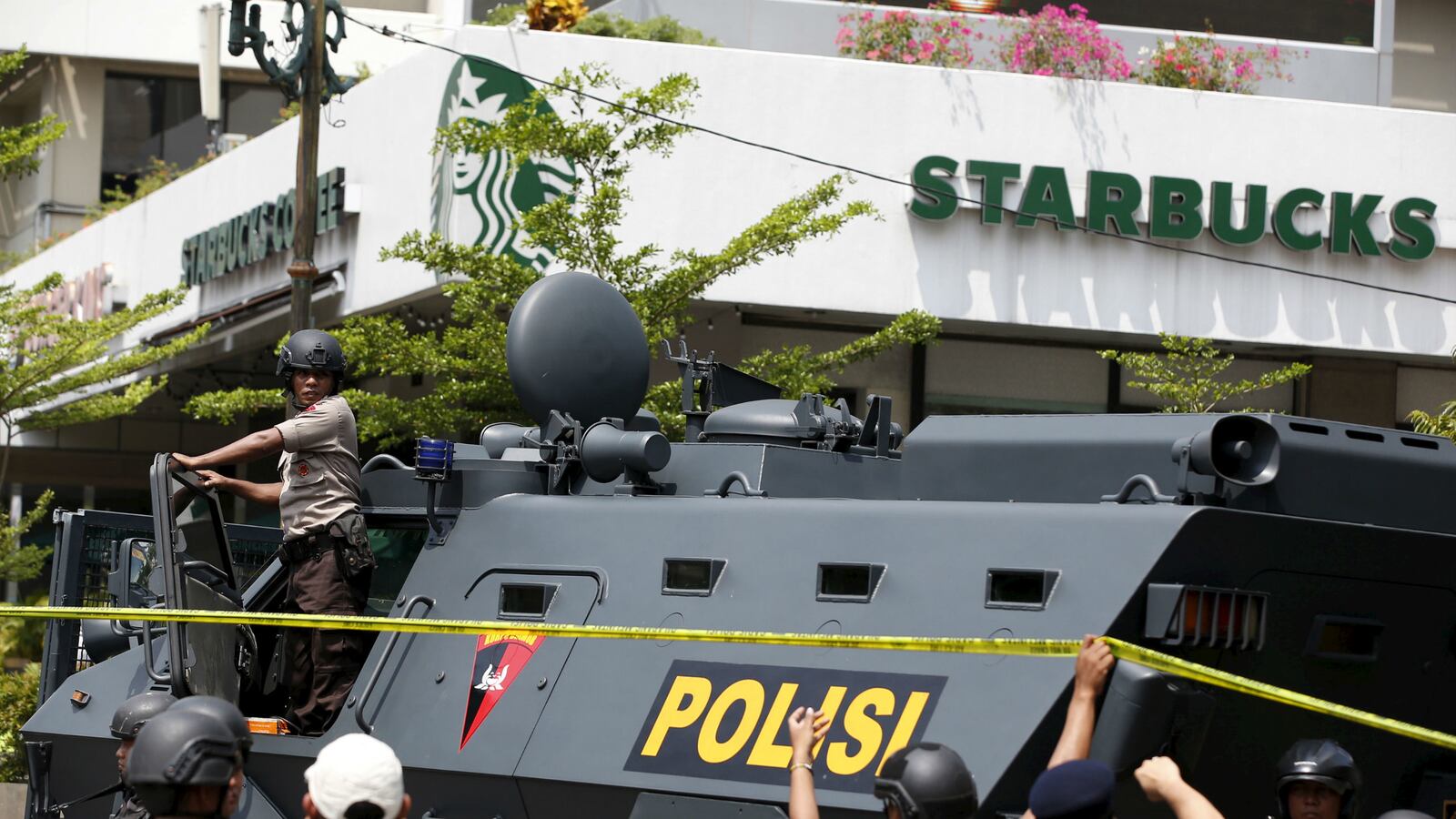 cheats/2016/01/14/police-foreign-casualties-at-starbucks/160114-jakarta-dutch-national-cheat_bj1tpy