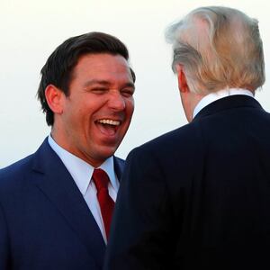 181112-trump-scott-tease2_buxb2s