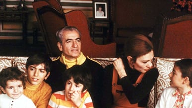 articles/2011/01/05/ali-reza-pahlavis-death-and-the-tragedy-of-irans-royal-family/shah-of-iran-gallery-launch_xyil2l
