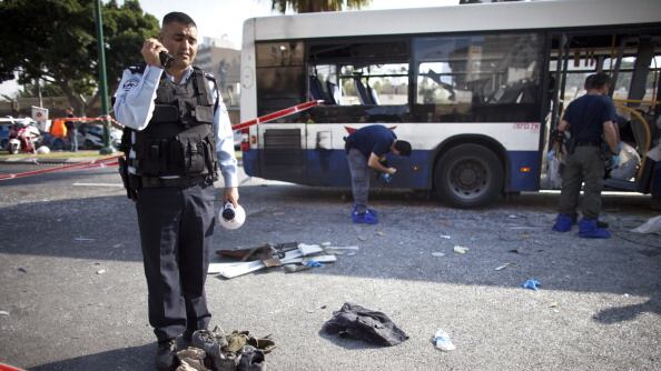articles/2012/11/21/the-bubble-bursting/Tel-aviv-bus-openz_ppk5up