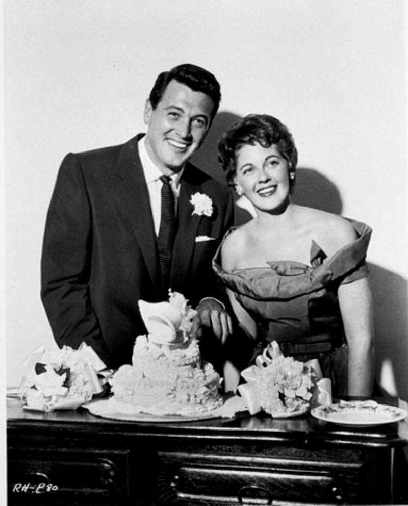 galleries/2012/09/05/tom-cruise-more-stars-with-reportedly-arranged-marriages-photos/famous-arranged-marriages-hudson-gates_lewuuw