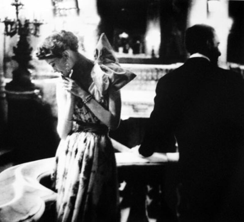 galleries/2010/02/09/the-face-of-fashion-lillian-bassman-women/lillian-bassman---7_w5ka2x