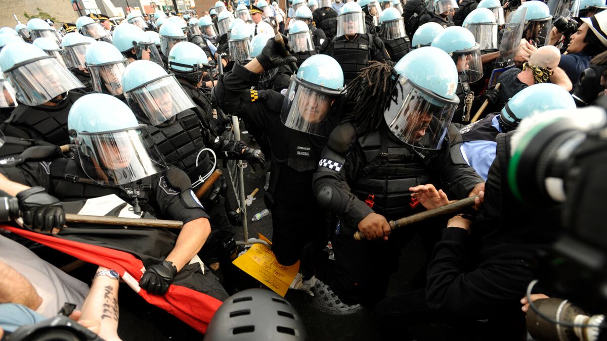 articles/2012/05/22/obama-talks-afghanistan-loss-of-life-at-nato-summit-but-silent-on-chicago-carnage/violence-in-chicago-nato-daly_szfuco