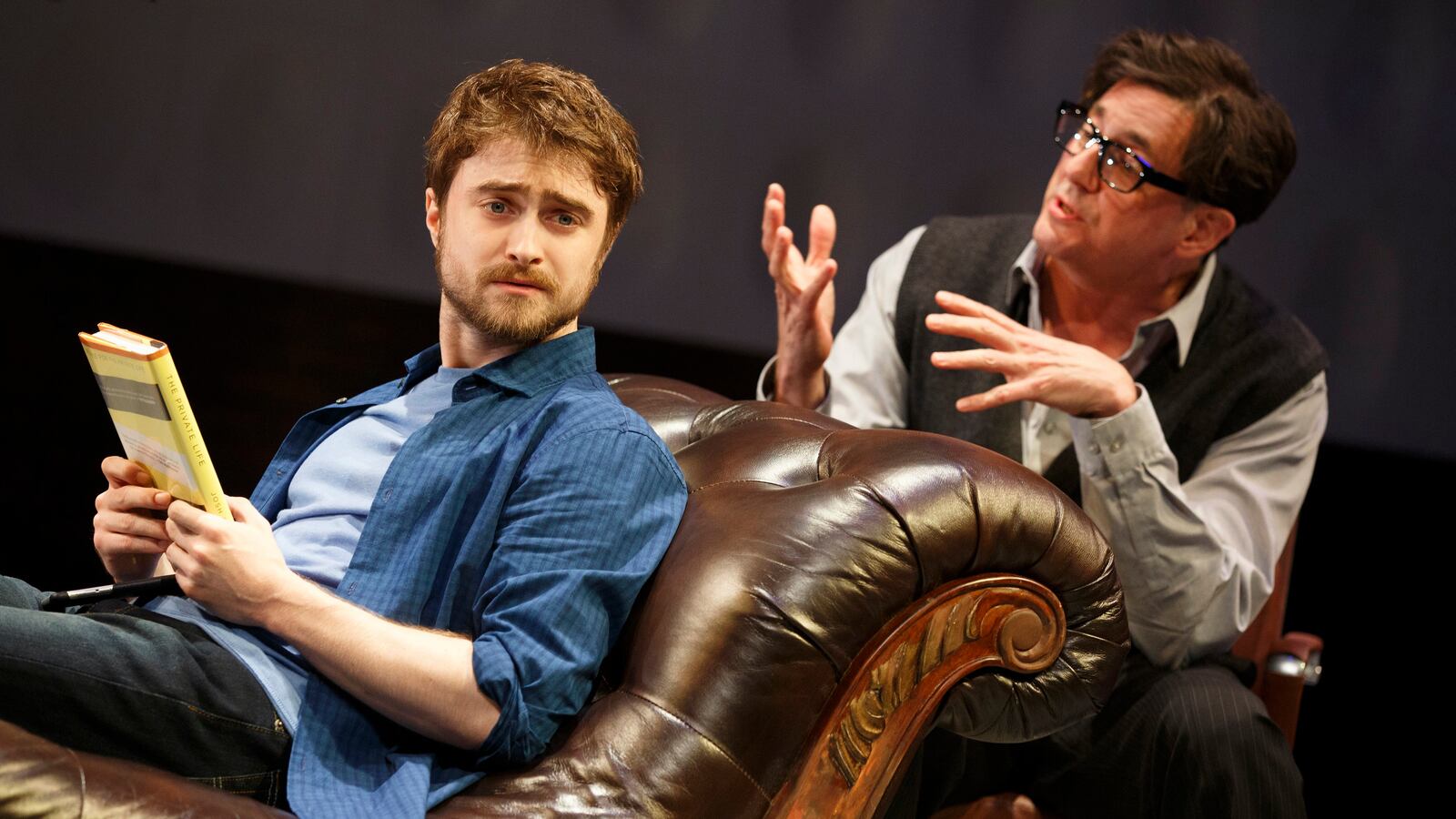 articles/2016/08/02/harry-potter-invades-your-privacy-daniel-radcliffe-s-intelligent-and-thrilling-new-play/160801-teeman-daniel-radcliffe-play-tease_rirtkv