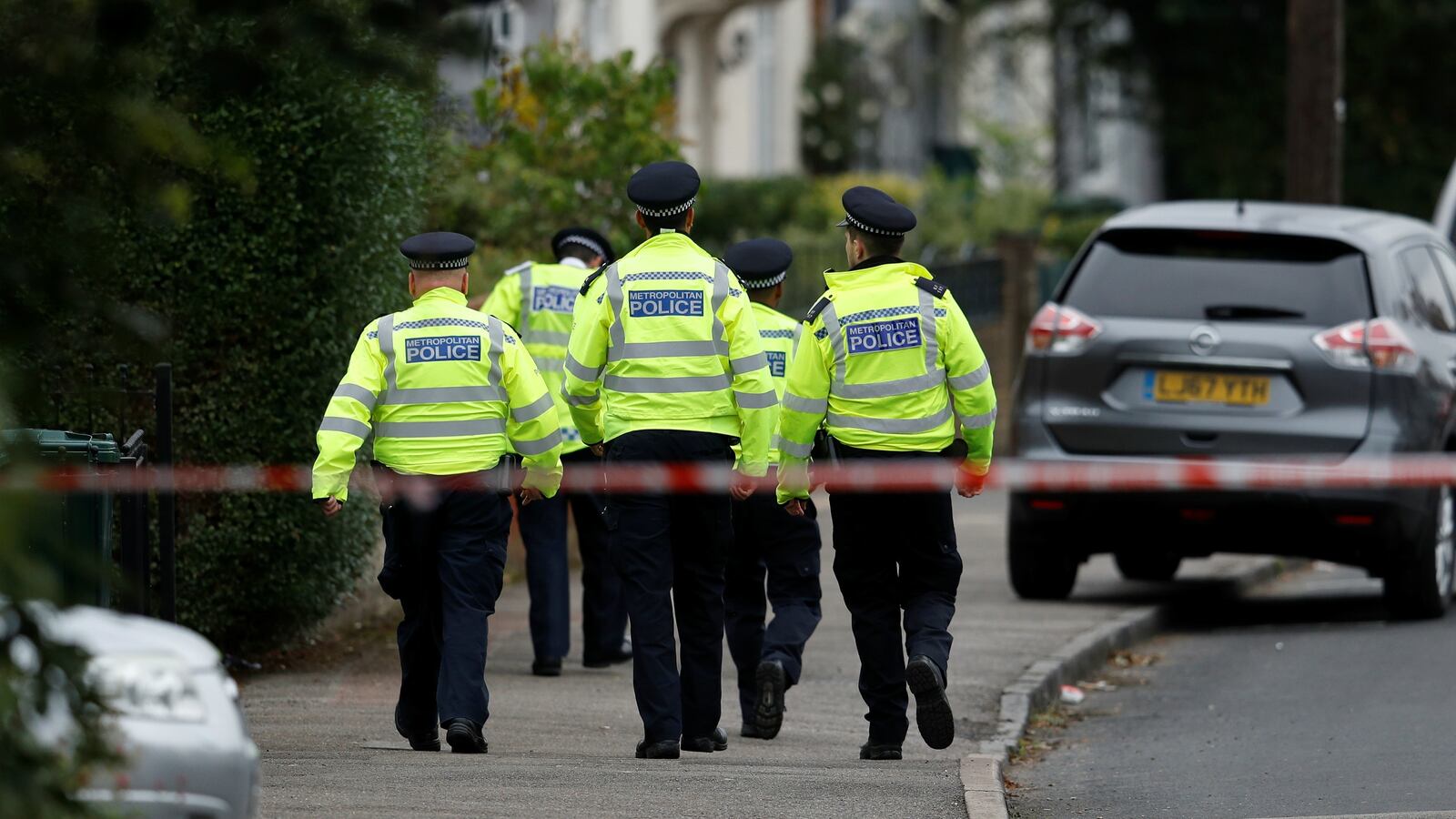 170917-london-cheat_bx0z0k